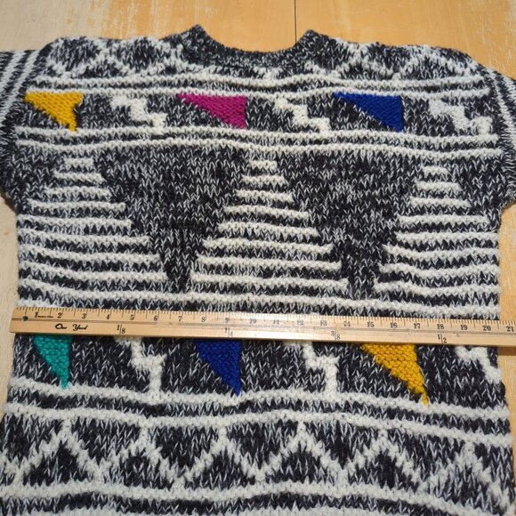 Permit Vintage Mens Sweater Sz M Geometric Black White Acrylic Triangle Pattern - Picture 9 of 16
